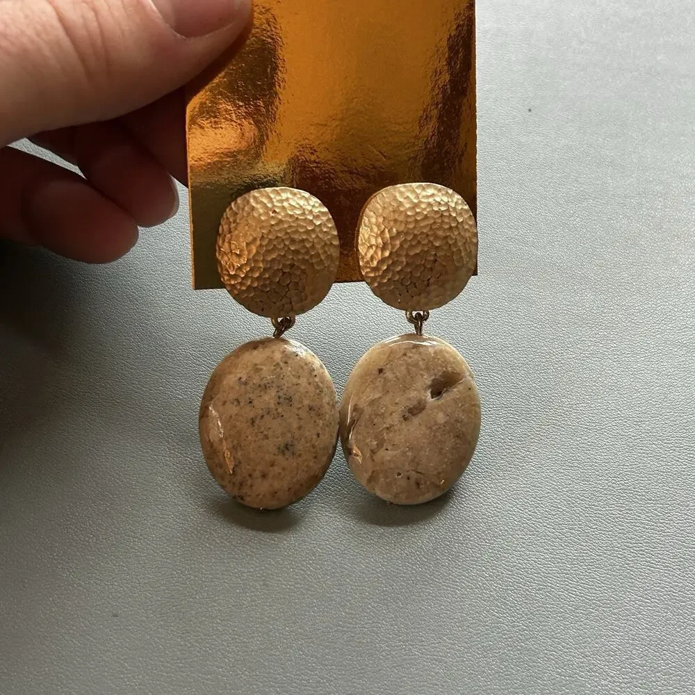 Handcrafted Oval Stone Metal Dangle Earrings Clip-On Beige Gold
